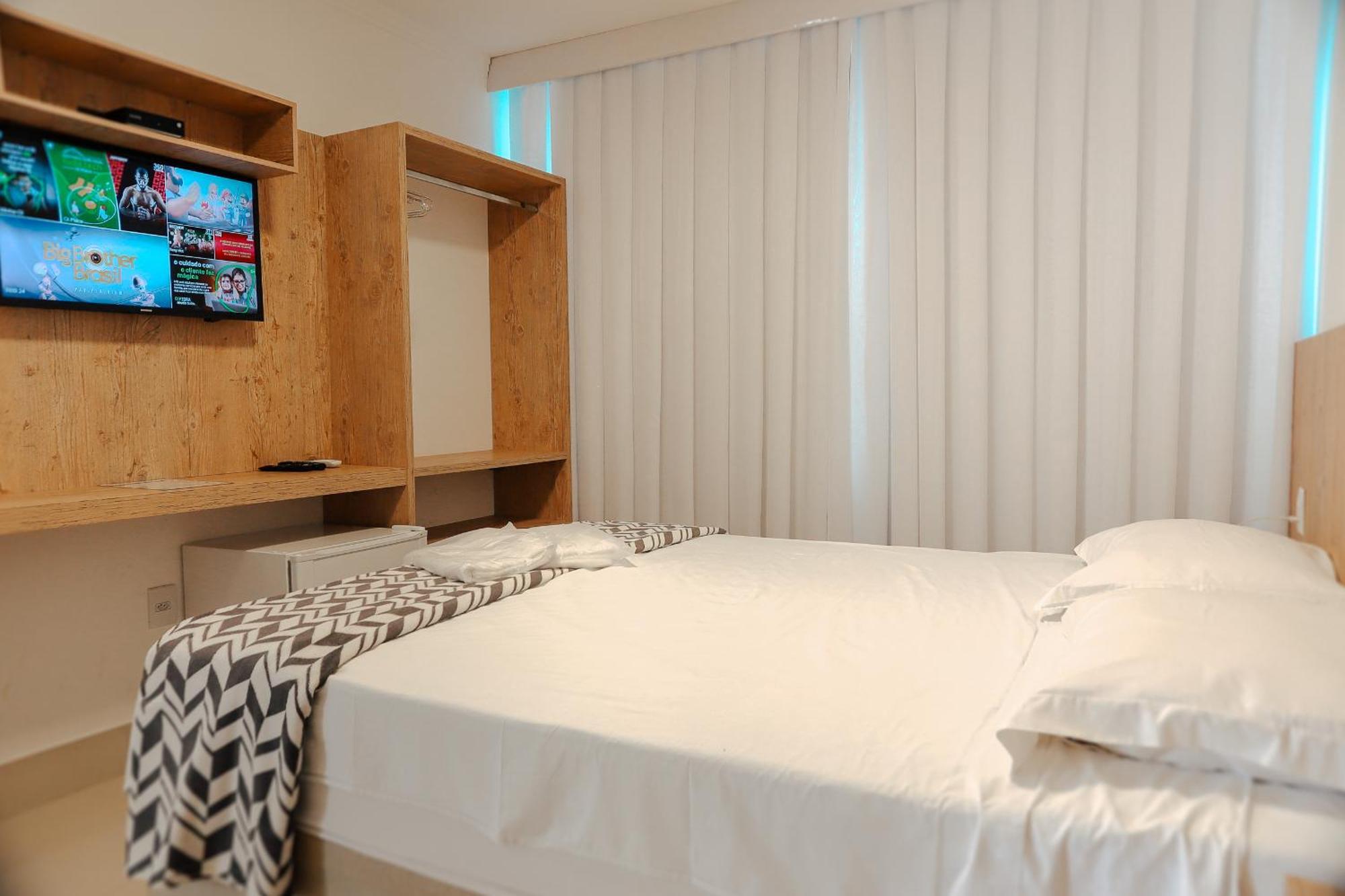 Pousada Kanto Suites & Spa Capitólio Esterno foto
