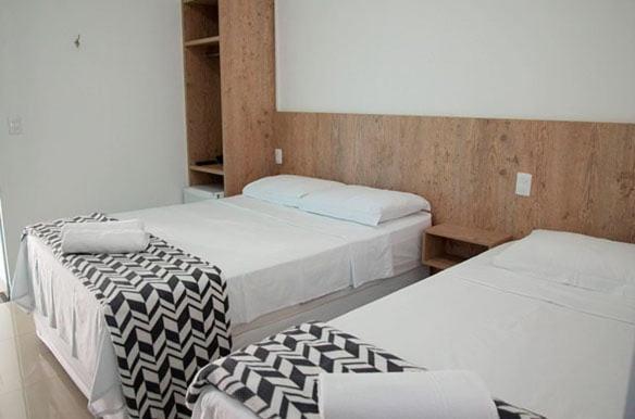 Pousada Kanto Suites & Spa Capitólio Esterno foto